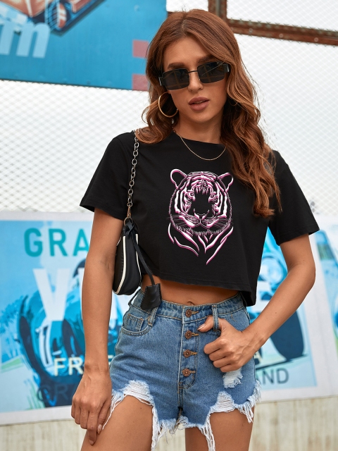 URBANIC Black & Pink Regular Crop Top