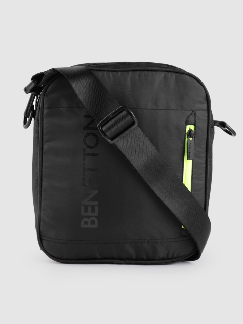 United Colors of Benetton Unisex Black Solid Messenger Bag with Brand Logo Print Detail
United Colors of Benetton Unisex Black Solid Messenger Bag with Brand Logo Print Detail