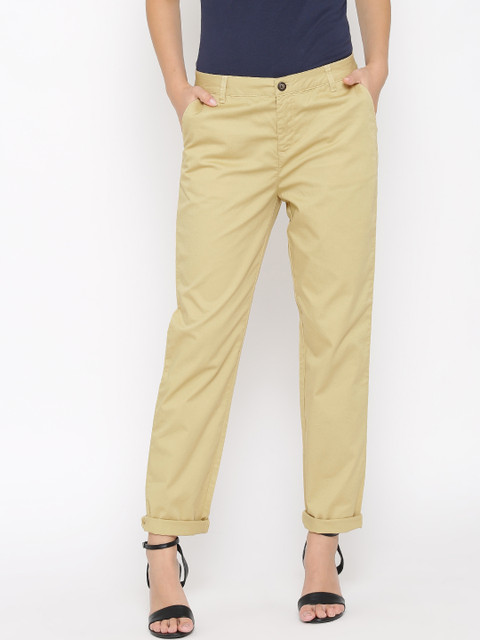 United Colors of Benetton Women Beige Flat-Front Trousers
United Colors of Benetton Women Beige Flat-Front Trousers