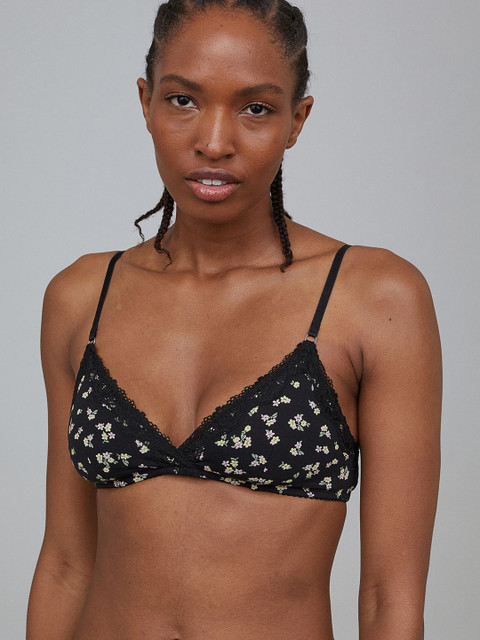 H&M Womens Black Padded Cotton Bra
H&M Womens Black Padded Cotton Bra