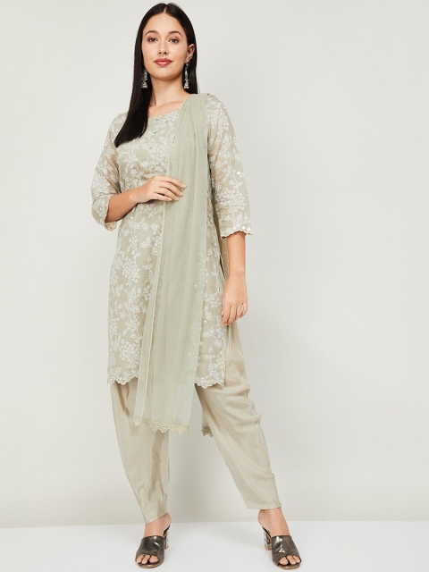 Melange by Lifestyle Women Beige Ethnic Motifs Embroidered Panelled Chanderi Cotton Kurti with Salwar & With
Melange by Lifestyle Women Beige Ethnic Motifs Embroidered Panelled Chanderi Cotton Kurti with Salwar & With
