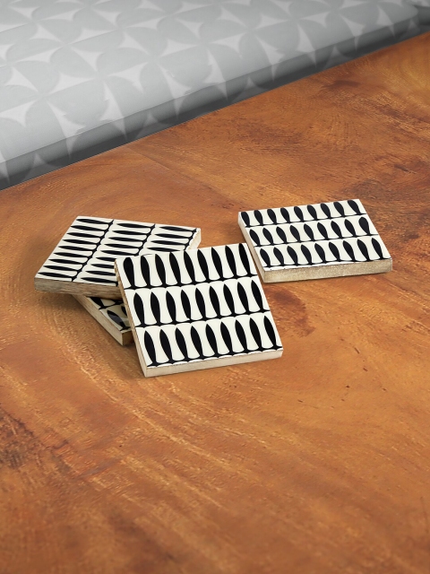 Living scapes by Pantaloons Set Of 4 White & Black Printed Square MDF Wooden Coasters
Living scapes by Pantaloons Set Of 4 White & Black Printed Square MDF Wooden Coasters