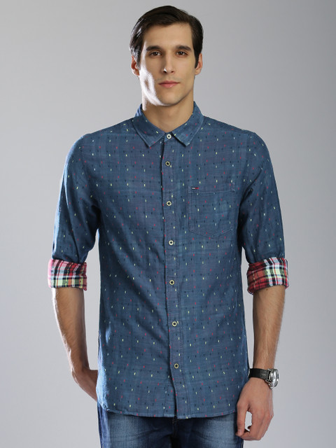 Tommy Hilfiger Men Blue Regular Fit Casual Shirt
Tommy Hilfiger Men Blue Regular Fit Casual Shirt