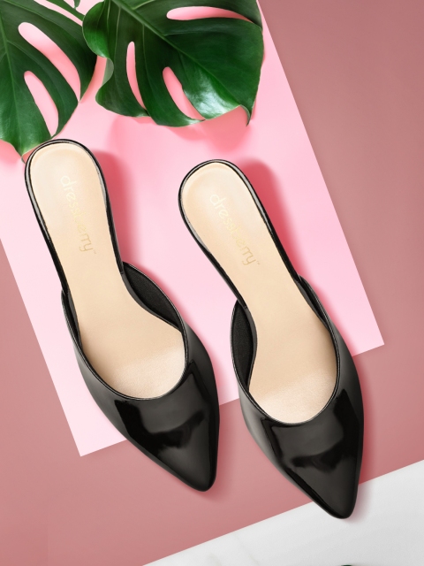 DressBerry Women Black Solid Heeled Mules