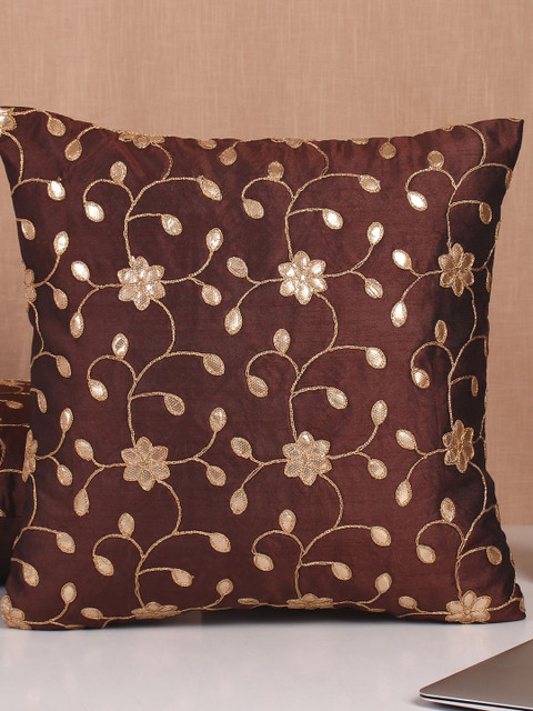 Molcha Brown & Gold-Toned Set of 2 Floral Gotta Patti Embroidered Square Cushion Covers
Molcha Brown & Gold-Toned Set of 2 Floral Gotta Patti Embroidered Square Cushion Covers