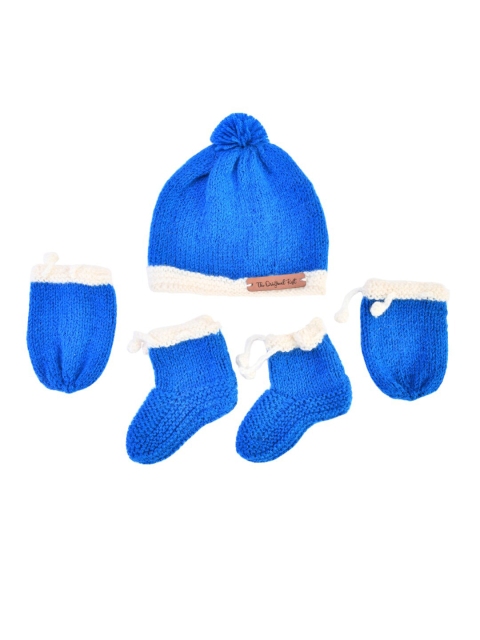 The Original Knit Unisex Kids Blue & White Colourblocked Handmade- Cap, socks & Mittens
The Original Knit Unisex Kids Blue & White Colourblocked Handmade- Cap, socks & Mittens