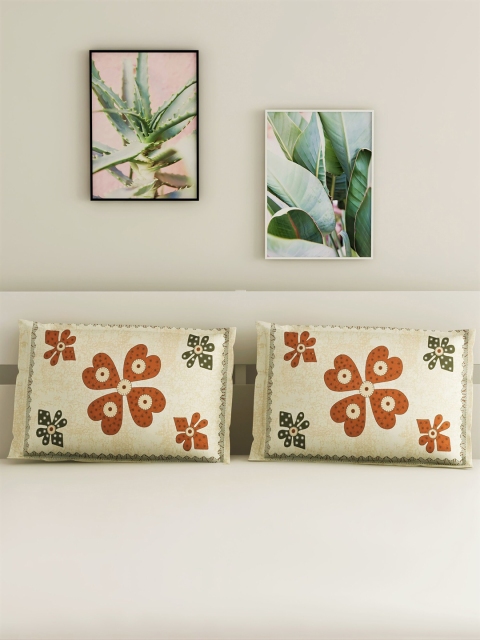 Salona Bichona Set Of 2 Cream-Coloured & Orange Jaipuri printed 120 TC Pure Cotton Pillows Covers
Salona Bichona Set Of 2 Cream-Coloured & Orange Jaipuri printed 120 TC Pure Cotton Pillows Covers