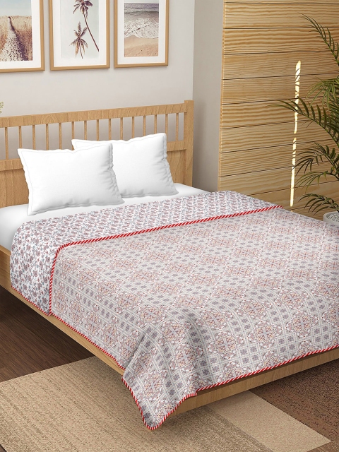 BELLA CASA White & Red Floral AC Room 180 GSM Pure Cotton Reversible Double Bed Dohar
BELLA CASA White & Red Floral AC Room 180 GSM Pure Cotton Reversible Double Bed Dohar