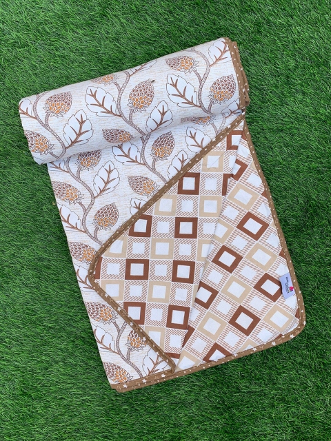 BELLA CASA Unisex Brown Floral Printed Reversible100 % Cotton Single 180 GSM AC Dohar
BELLA CASA Unisex Brown Floral Printed Reversible100 % Cotton Single 180 GSM AC Dohar