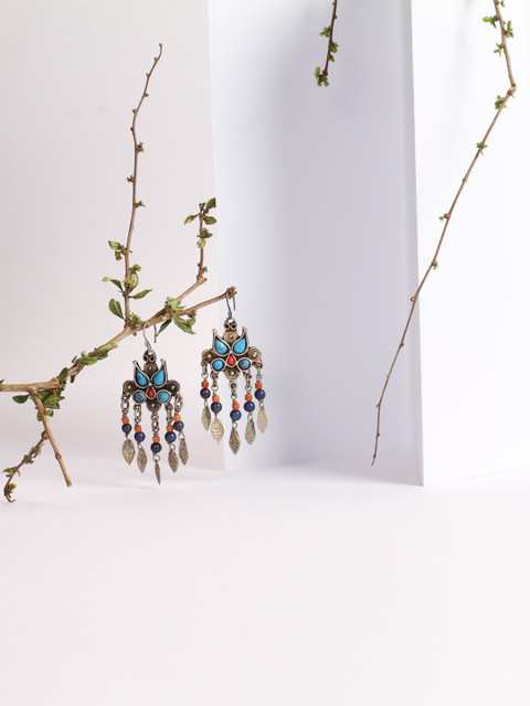 SANGEETA BOOCHRA Silver-Plated Silver-Toned & Blue Contemporary Drop Earrings 
SANGEETA BOOCHRA Silver-Plated Silver-Toned & Blue Contemporary Drop Earrings