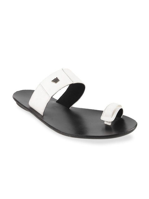WALKWAY Men White One Toe Flats