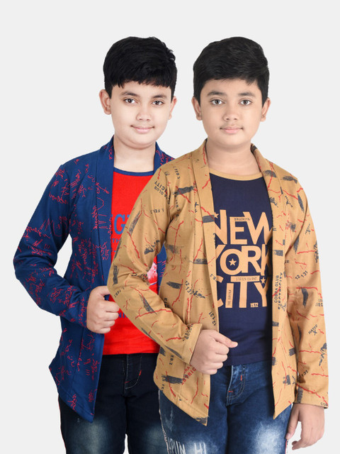 Fabshio Boys Pack Of 2 Beige & Navy Blue Typography Printed T-shirt With Attached Shrugs 
Fabshio Boys Pack Of 2 Beige & Navy Blue Typography Printed T-shirt With Attached Shrugs
