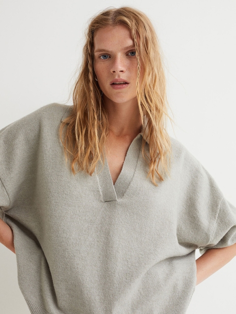H&M Women Green Solid Collar-Detail Jumper