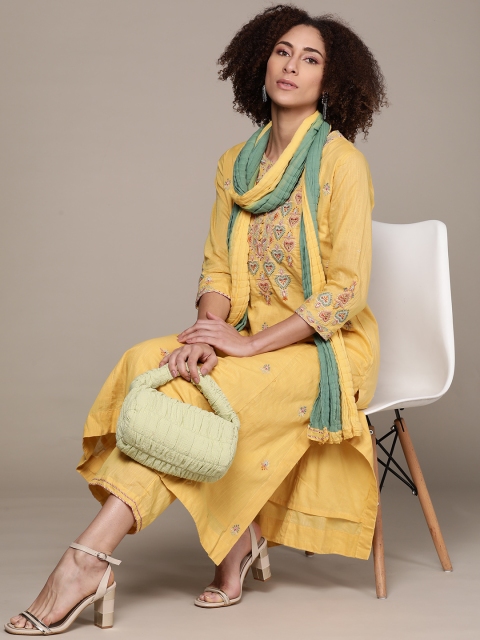 Ritu Kumar Women Yellow Ethnic Motifs Yoke Design Regular Pure Cotton Kurta with Palazzos & With Dupatta
Ritu Kumar Women Yellow Ethnic Motifs Yoke Design Regular Pure Cotton Kurta with Palazzos & With Dupatta