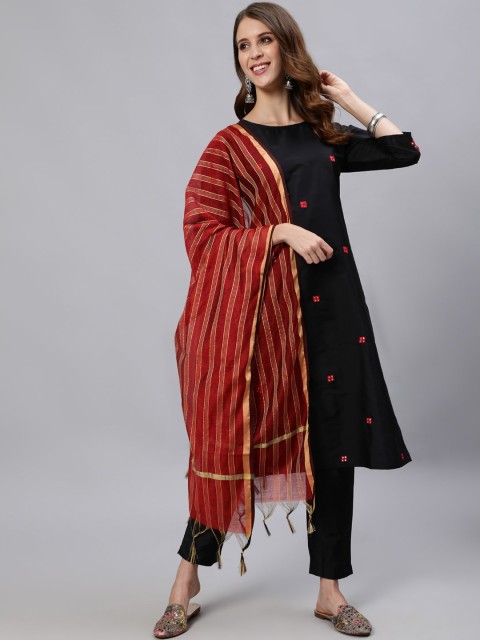 Jaipur Kurti Women Black & Red Embroidered Regular Pure Silk Kurta With Trousers & Dupatta
Jaipur Kurti Women Black & Red Embroidered Regular Pure Silk Kurta With Trousers & Dupatta