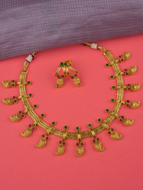 Alankruthi Gold-Plated Pink & Green Stone-Studded & Beaded Temple Jewellery Set
Alankruthi Gold-Plated Pink & Green Stone-Studded & Beaded Temple Jewellery Set