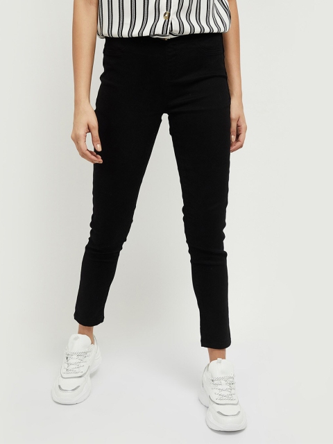 max Women Black Solid Skinny-Fit Denim Jeggings