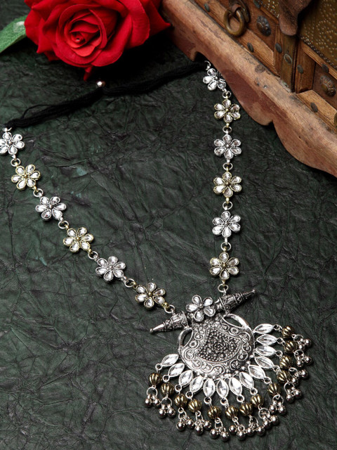 Moedbuille Gold-Toned & Silver-Toned Brass Gold-Plated Oxidised Necklace
Moedbuille Gold-Toned & Silver-Toned Brass Gold-Plated Oxidised Necklace