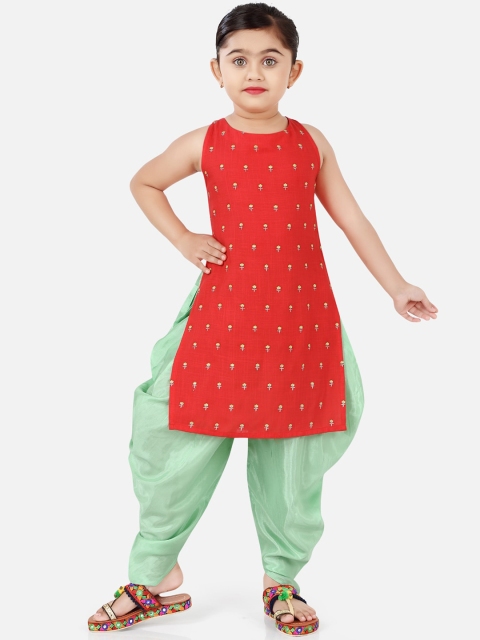 Ashneeta Girls Red Floral Embroidered Regular Pure Cotton Kurta with Patiala