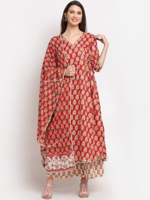 Rudra Bazaar Women Red & Off-White Floral Angrakha Pure Cotton Kurta & Palazzos & Dupatta
Rudra Bazaar Women Red & Off-White Floral Angrakha Pure Cotton Kurta & Palazzos & Dupatta