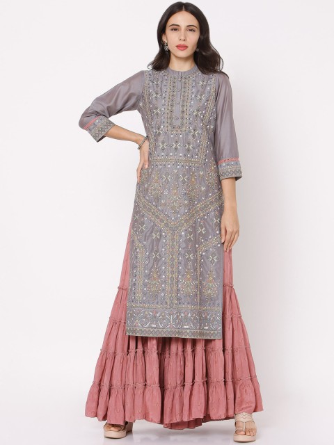 Ojas Designs Women Grey & Pink Ethnic Motifs Embroidered Chanderi Silk Kurta with Sharara
Ojas Designs Women Grey & Pink Ethnic Motifs Embroidered Chanderi Silk Kurta with Sharara