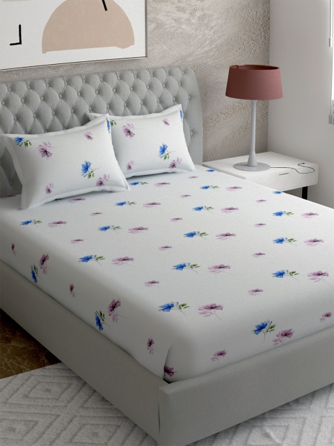 EverHOME Cream-Coloured & Blue Floral Cotton 300 TC King Bedsheet with 2 Pillow Covers
EverHOME Cream-Coloured & Blue Floral Cotton 300 TC King Bedsheet with 2 Pillow Covers