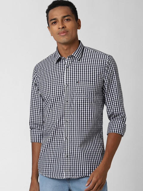 Peter England Casuals Men Black Slim Fit Gingham Checks Checked Casual Shirt
Peter England Casuals Men Black Slim Fit Gingham Checks Checked Casual Shirt