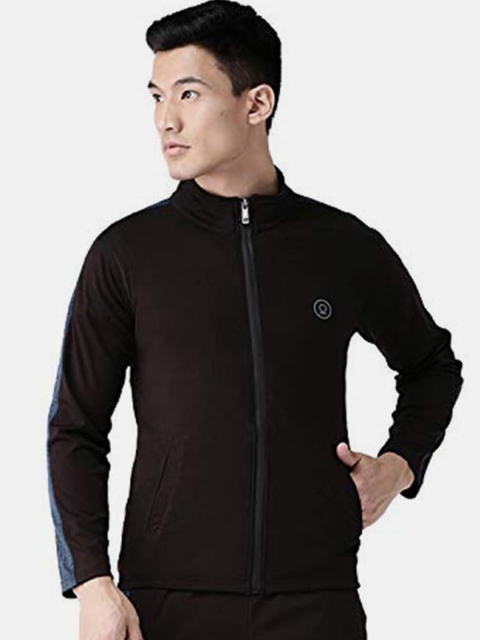 Chkokko Men Black Colourblocked Lightweight Crop Training or Gym Puffer Jacket with Embroidered
Chkokko Men Black Colourblocked Lightweight Crop Training or Gym Puffer Jacket with Embroidered