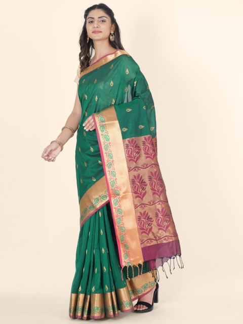 Bangalore Silk Emporium Green & Gold-Toned Woven Design Zari Art Silk Kanjeevaram Saree
Bangalore Silk Emporium Green & Gold-Toned Woven Design Zari Art Silk Kanjeevaram Saree