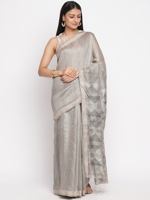 Fabindia Grey Striped Silk Blend Jamdani Saree
Fabindia Grey Striped Silk Blend Jamdani Saree