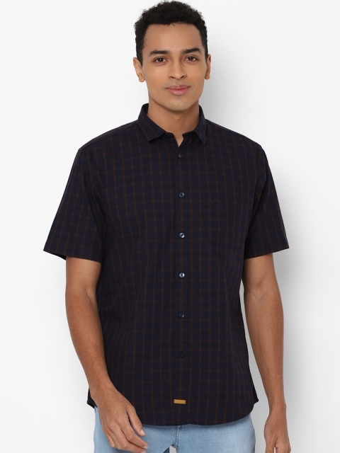 Allen Solly Men Navy Blue Pure Cotton Slim Fit Buffalo Checks Opaque Checked Casual Shirt
Allen Solly Men Navy Blue Pure Cotton Slim Fit Buffalo Checks Opaque Checked Casual Shirt