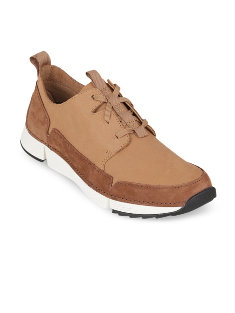 Clarks Men Tan Suede Sneakers