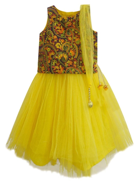 A T U N Girls Yellow & Orange Embroidered Ready to Wear Lehenga & Blouse With Dupatta
A T U N Girls Yellow & Orange Embroidered Ready to Wear Lehenga & Blouse With Dupatta