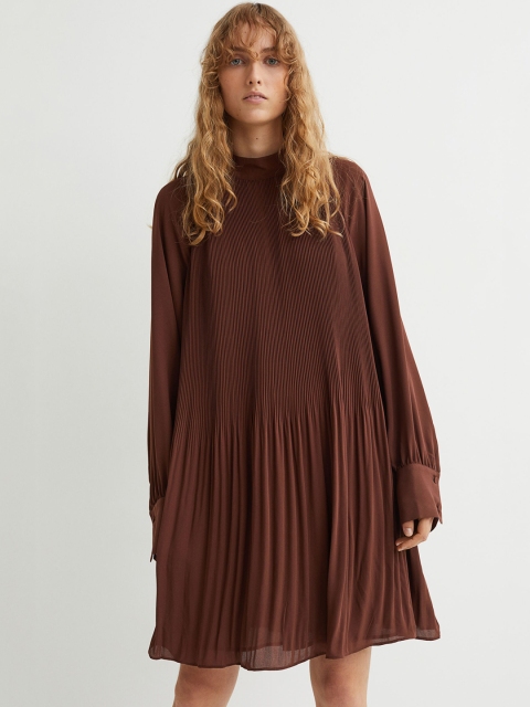 H&M Women Brown Solid Pleated dress, Red