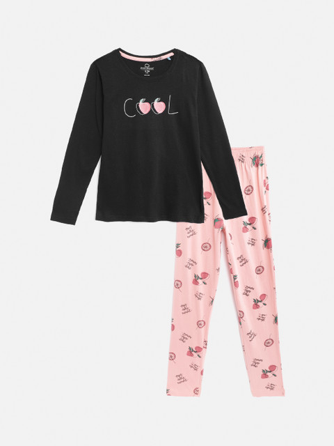 Sweet Dreams Girls Black & Pink Conversational Printed Pyjamas Set
Sweet Dreams Girls Black & Pink Conversational Printed Pyjamas Set