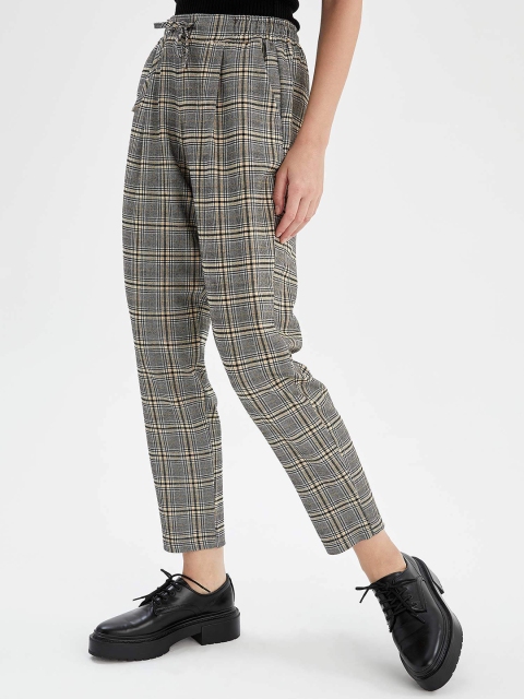 DeFacto Women Grey & Black Checked Pleated Trousers