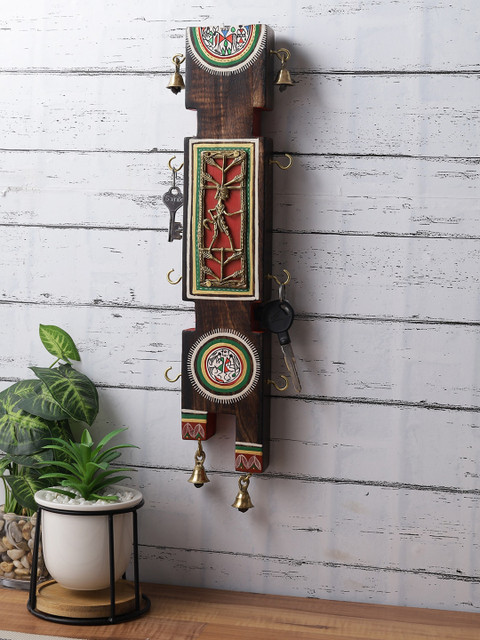 Aapno Rajasthan Brown & Red Tribal Art & Dhokra Work Wooden Key Holder With 6 Hooks
Aapno Rajasthan Brown & Red Tribal Art & Dhokra Work Wooden Key Holder With 6 Hooks
