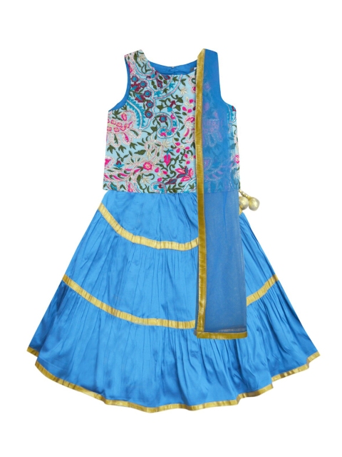 A.T.U.N. Girls Blue & Pink Embroidered Ready to Wear Lehenga & Blouse With Net Dupatta
A.T.U.N. Girls Blue & Pink Embroidered Ready to Wear Lehenga & Blouse With Net Dupatta