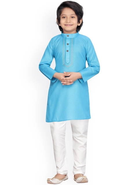 LITTLE MAFIA BY Aarika Boys Blue & Cream-Coloured Regular Pure Cotton Kurta With Pyjamas
LITTLE MAFIA BY Aarika Boys Blue & Cream-Coloured Regular Pure Cotton Kurta With Pyjamas