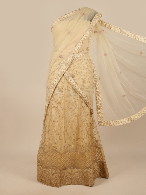 Pothys Cream-Coloured & Silver-Toned Embroidered Unstitched Lehenga & Blouse With Dupatta
Pothys Cream-Coloured & Silver-Toned Embroidered Unstitched Lehenga & Blouse With Dupatta