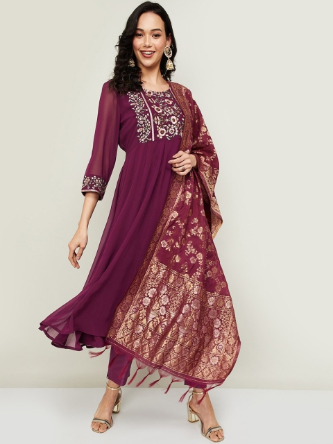 Melange by Lifestyle Women Burgundy Ethnic Motifs Embroidered Regular Kurta with Churidar & With Dupatta
Melange by Lifestyle Women Burgundy Ethnic Motifs Embroidered Regular Kurta with Churidar & With Dupatta