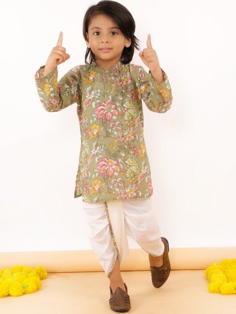 The Mom Store Boys Olive Green Floral Printed Regular Pure Cotton Kurta with Dhoti Pants
The Mom Store Boys Olive Green Floral Printed Regular Pure Cotton Kurta with Dhoti Pants