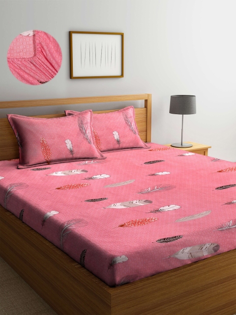 Arrabi Pink & Orange Floral Printed Fitted 300 TC King Bedsheet With 2 Pillow Covers
Arrabi Pink & Orange Floral Printed Fitted 300 TC King Bedsheet With 2 Pillow Covers