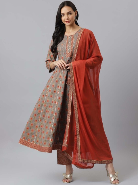 Stylum Women Grey Floral Printed Regular Sequinned Pure Cotton Kurta with Trousers & With Dupatta
Stylum Women Grey Floral Printed Regular Sequinned Pure Cotton Kurta with Trousers & With Dupatta