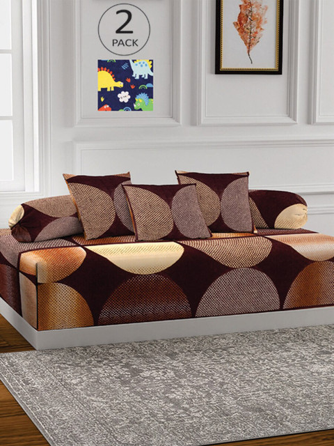 KLOTTHE Set Of 2 Geometric Print Bedsheet 4 Bolster Covers & 6 Cushion Covers Diwan Set, Brown
KLOTTHE Set Of 2 Geometric Print Bedsheet 4 Bolster Covers & 6 Cushion Covers Diwan Set, Brown