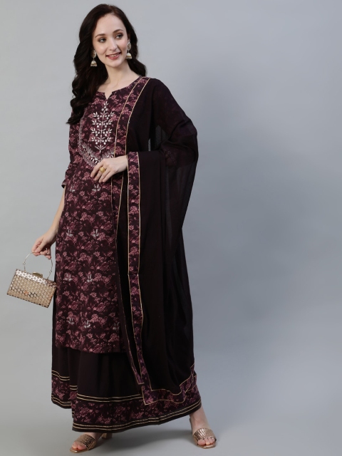 Ishin Women Burgundy Ethnic Motifs Embroidered Regular Sequinned Pure Cotton Kurti with Sharara & With
Ishin Women Burgundy Ethnic Motifs Embroidered Regular Sequinned Pure Cotton Kurti with Sharara & With