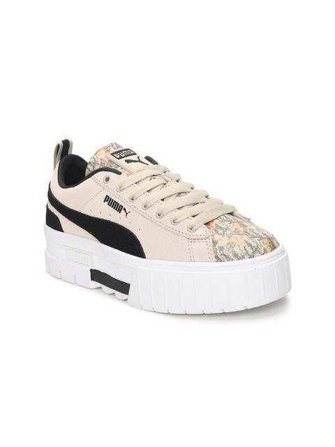 Puma Women White Textured Leather Sneakers
Puma Women White Textured Leather Sneakers