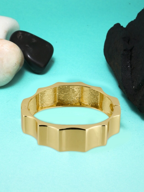 Adwitiya Collection Women Gold-Toned Brass Handcrafted Gold-Plated Bangle-Style Bracelet
Adwitiya Collection Women Gold-Toned Brass Handcrafted Gold-Plated Bangle-Style Bracelet
