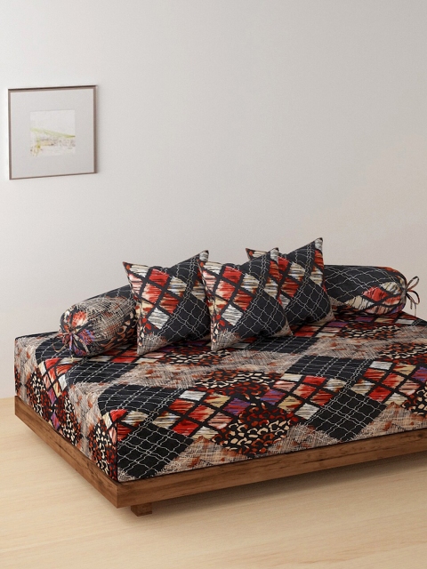 KLOTTHE Black & Red Geometric Printed Single Bedsheet With 2 Bolster Covers & 3 Cushion Covers
KLOTTHE Black & Red Geometric Printed Single Bedsheet With 2 Bolster Covers & 3 Cushion Covers