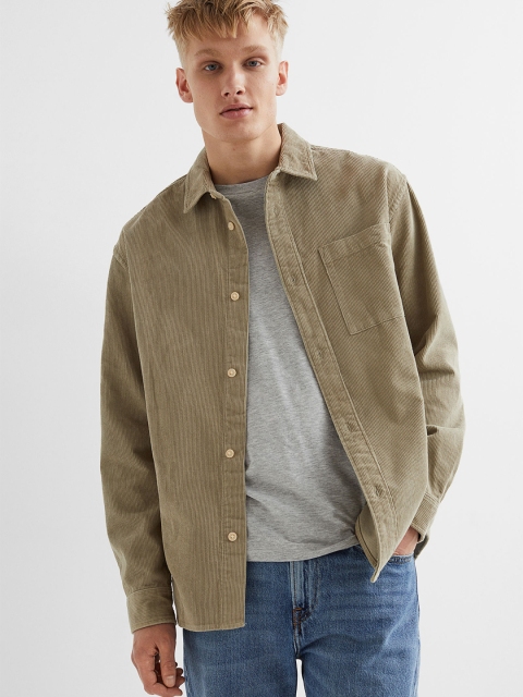 H&M Men Green Solid Relaxed Fit Corduroy Shirt